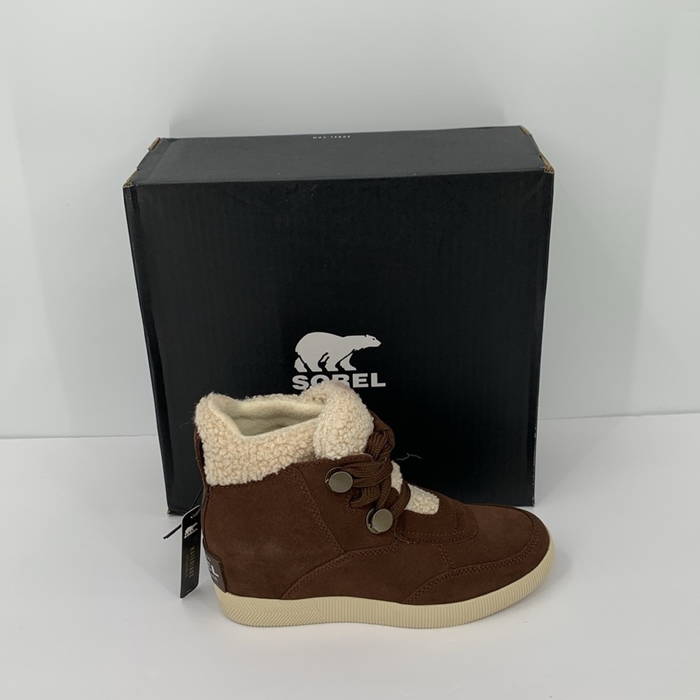 Sorel Out n About Cozy hidden wedge boots suede hiking shearling winter new 9